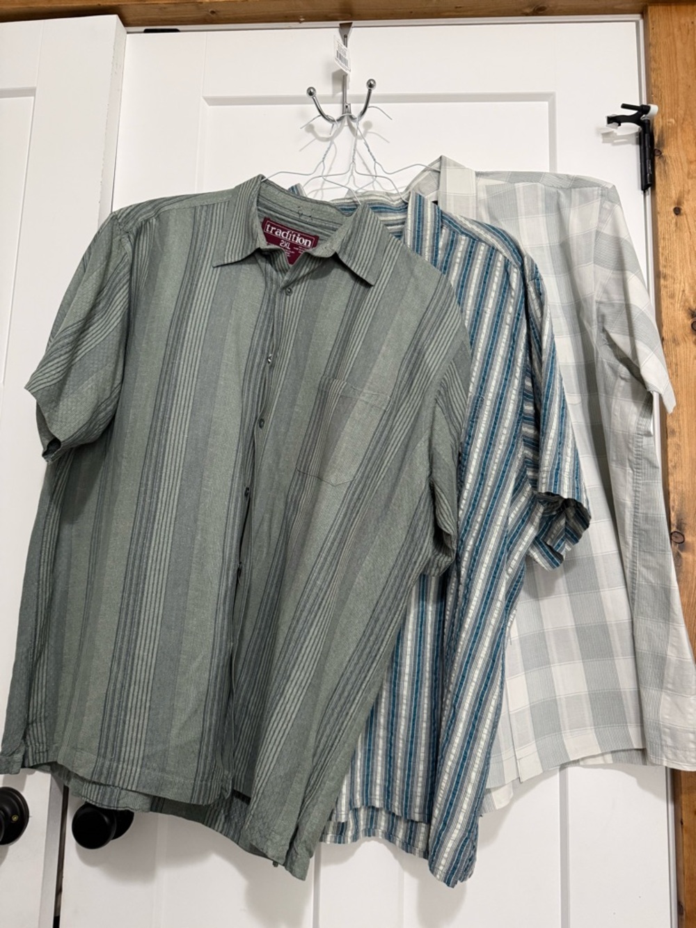 3-for-1: Men's Tradition Short-Sleeve Button-Up Shirts